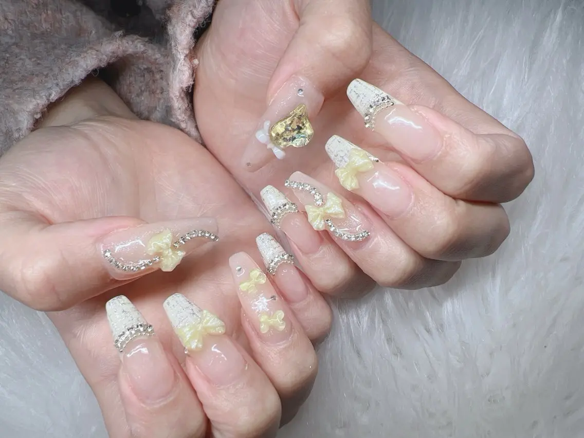 ネイル ハンドネイル Lee Nails チップ長さだし専門店のネイルデザイン