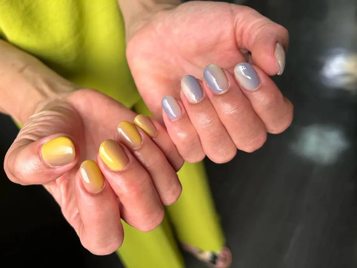 ネイル ハンドネイル フットネイル ✴︎ Delightのネイルデザイン