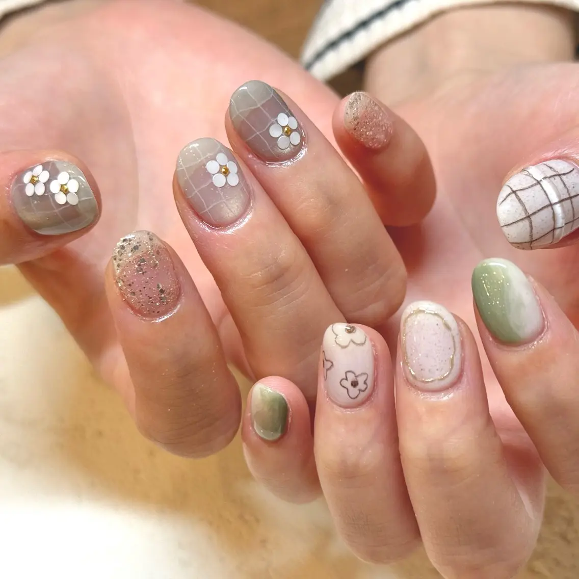 ネイル ハンドネイル AlohaLuana ☆MAIKOのネイルデザイン