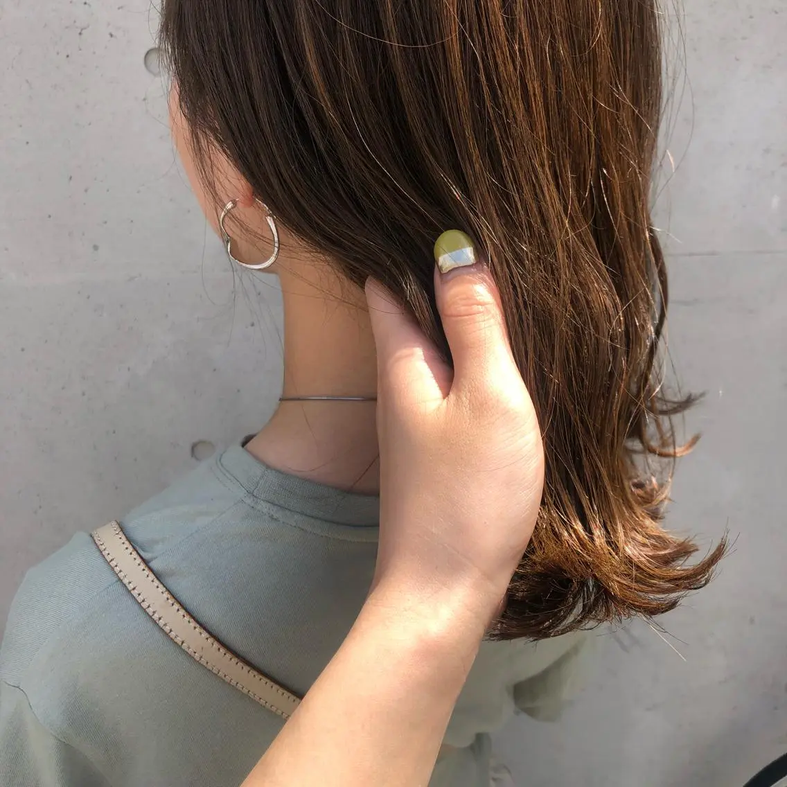 セミロング カラー ヘアアレンジ ベージュカラー 透明感カラー カット ヘアカラー トリートメント 酸性縮毛矯正🧴韓国 レイヤー/髪質改善のヘアスタイル