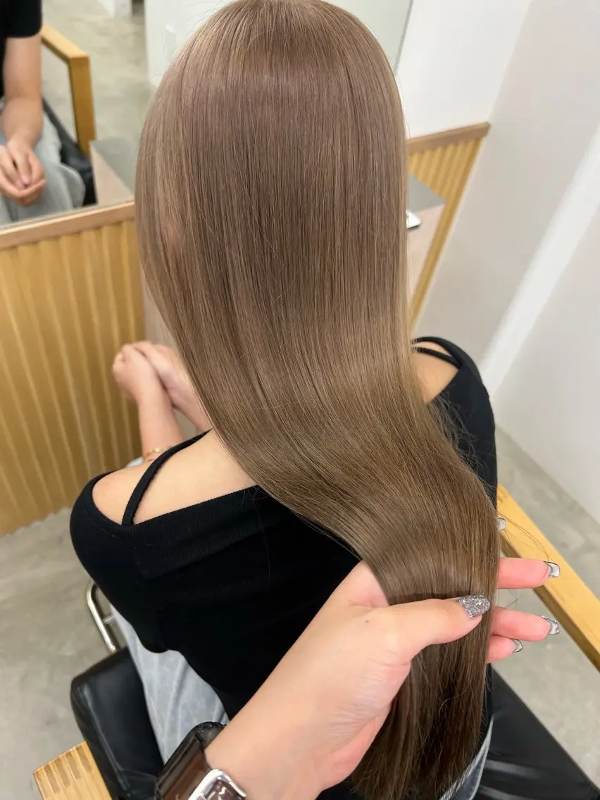 ロング トリートメント カット ヘアカラー トリートメント vince. moekoのヘアスタイル