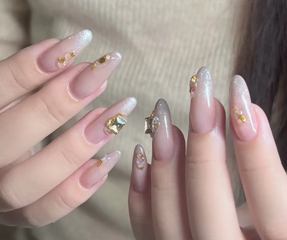 ネイル ハンドネイル ハンドケア 🍑 momo_nailのネイルデザイン