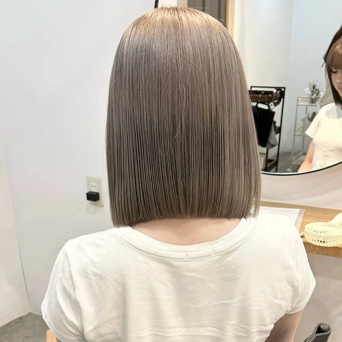 ミディアム ボブ 透明感カラー/ 髪質改善✨️🎀萌愛のヘアスタイル