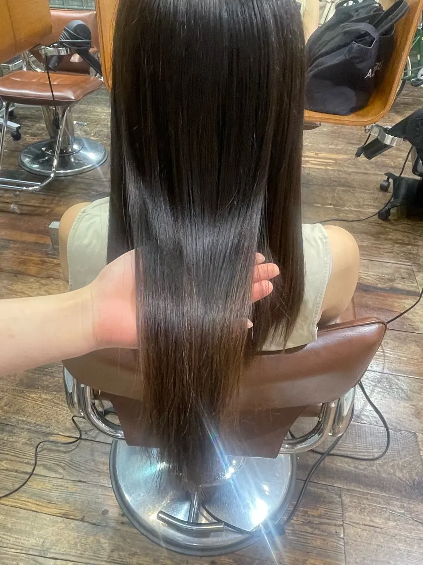 ロング トリートメント 🤍透明感カラー 🫧みさきのヘアスタイル