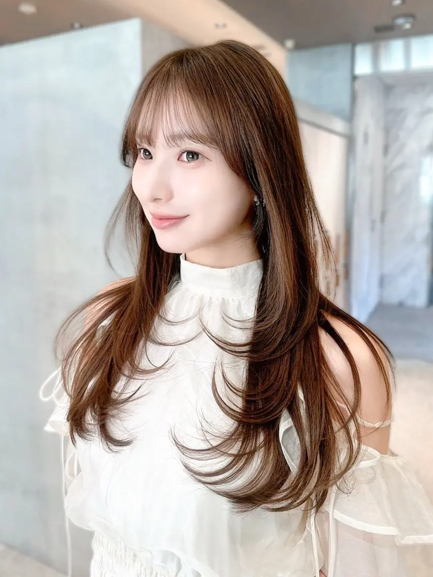 ロング カット ヘアカラー 久米 春輝のヘアスタイル