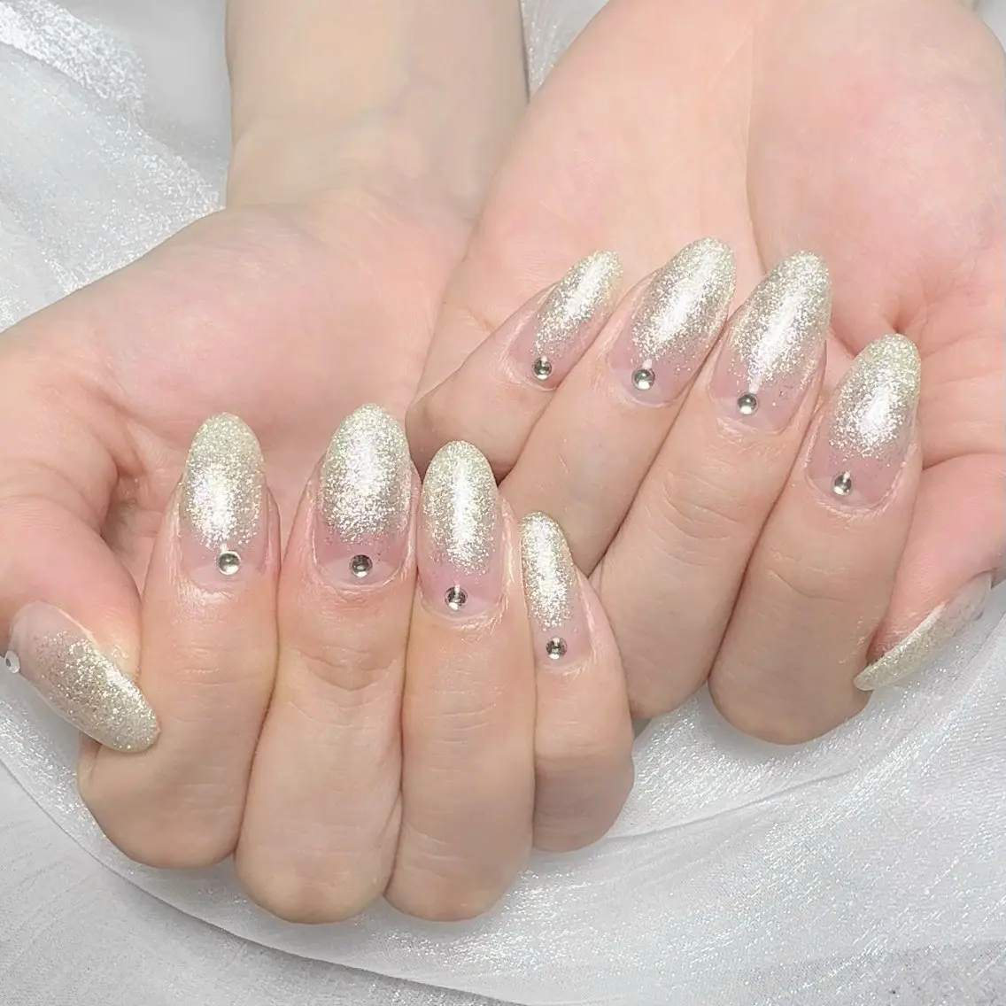 メンズ ネイル メンズ韓国風 アートネイル オーロラネイル ガーリー キラキラネイル ハンドネイル Nail salon 木にいるのネイルデザイン