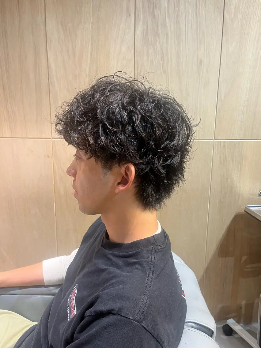 パーマ 内尾 十蔵のヘアスタイル