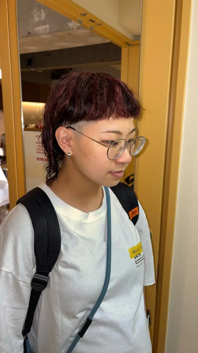 ショート カラー デザインカラー レッドカラー マレットヘア ヘアカラー パ ルのヘアスタイル
