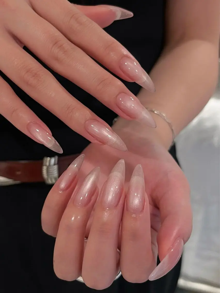 ネイル ハンドネイル prunelle .のネイルデザイン