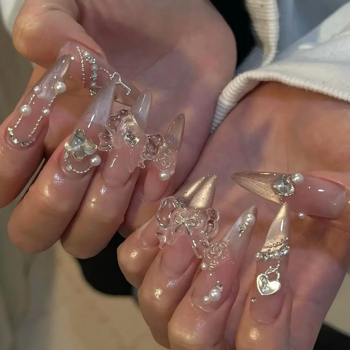 ネイル 長さ出し グラデーション キラキラネイル マグネットネイル ニュアンスネイル Lee Nails チップ長さだし専門店のネイルデザイン