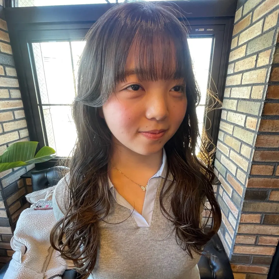 セミロング カラー カット ヘアカラー トリートメント Rinka‪☀️ /Henriettaのヘアスタイル
