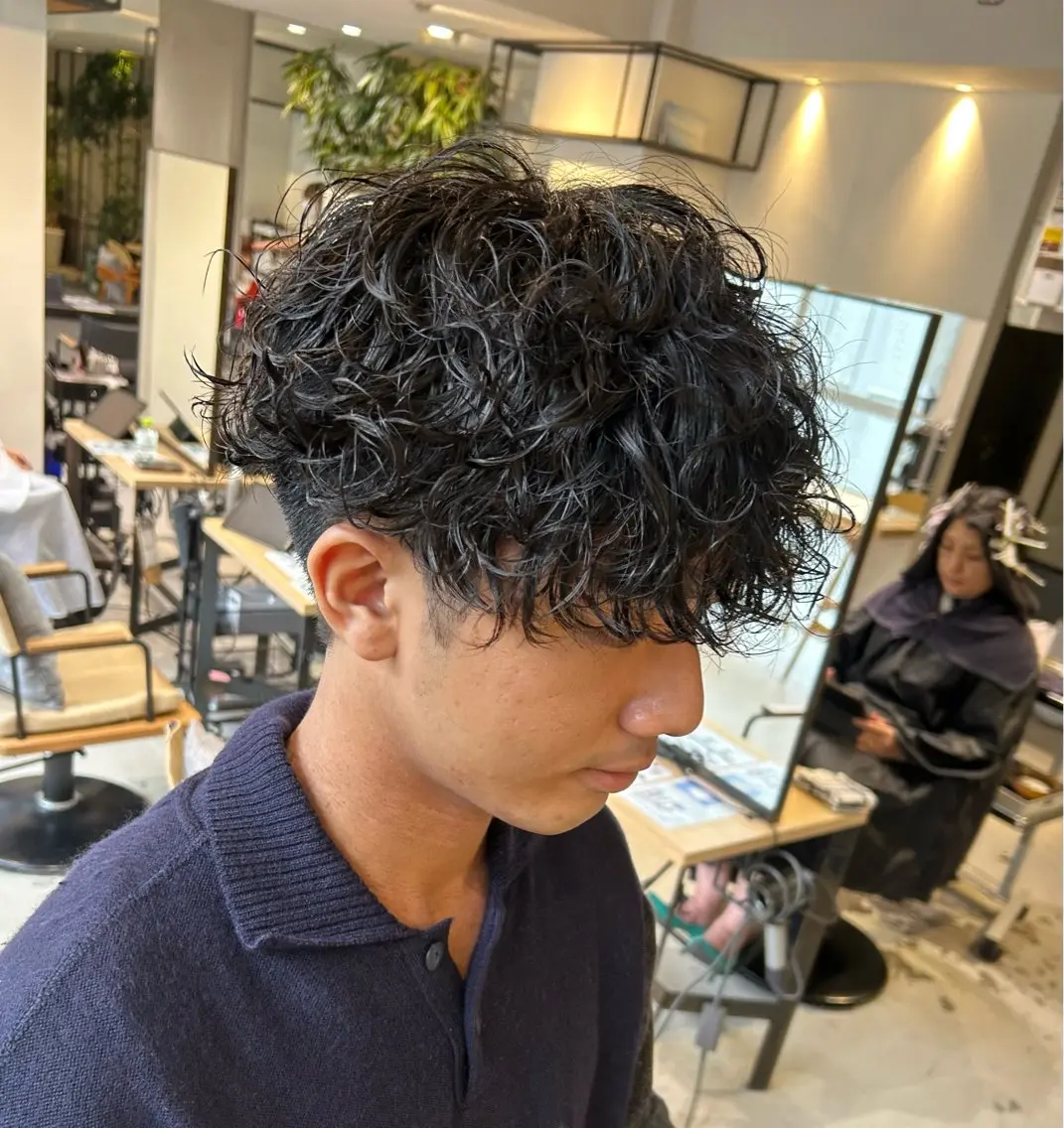 パーマ メンズ カット パーマ メンズ清潔感のプロ 💈メンズパーマ藤田のヘアスタイル