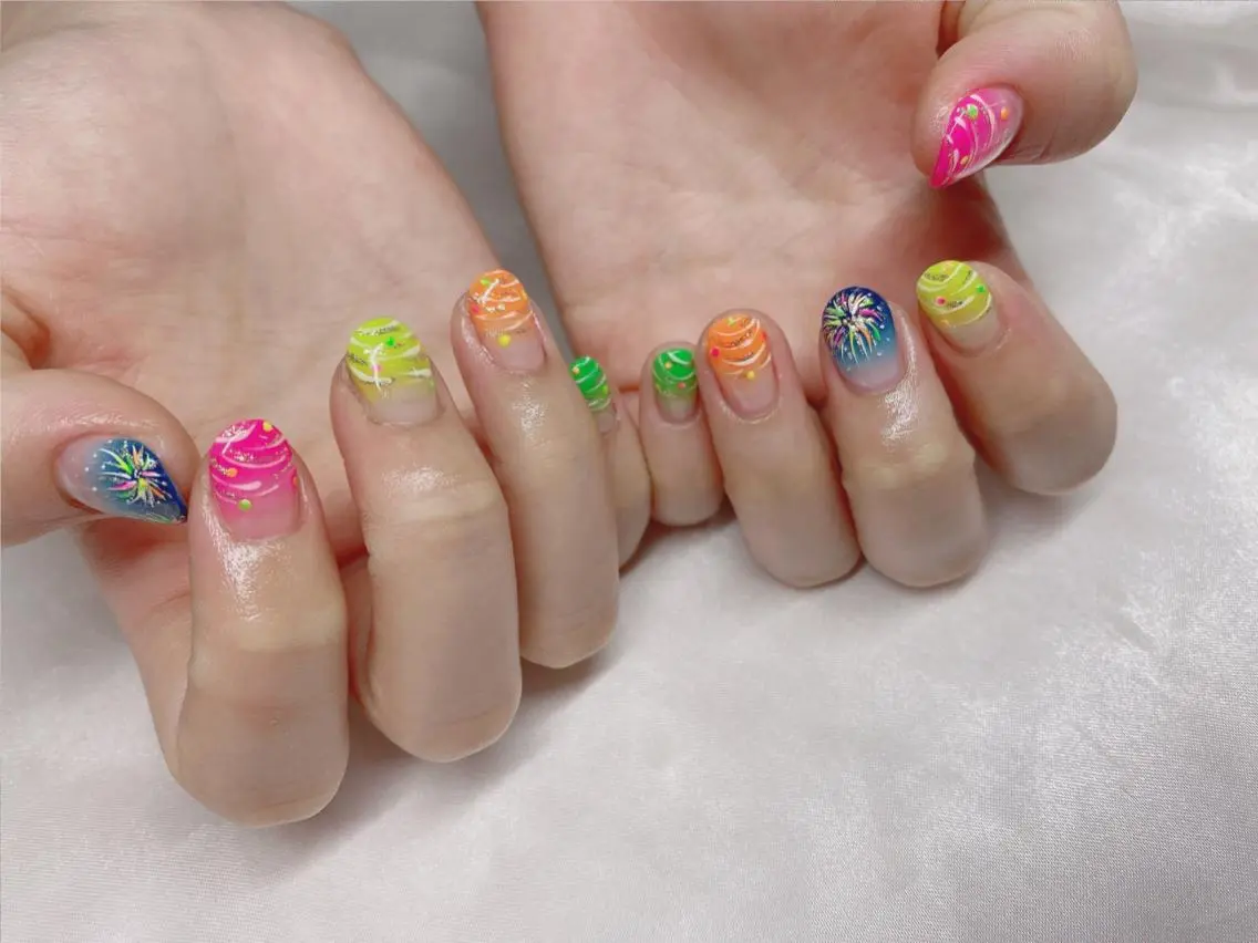 ネイル BLITZ Nail 岩田💅🏻✨のネイルデザイン