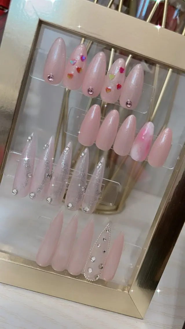 ネイル シンプルネイル ストーンネイル fj nailのネイルデザイン