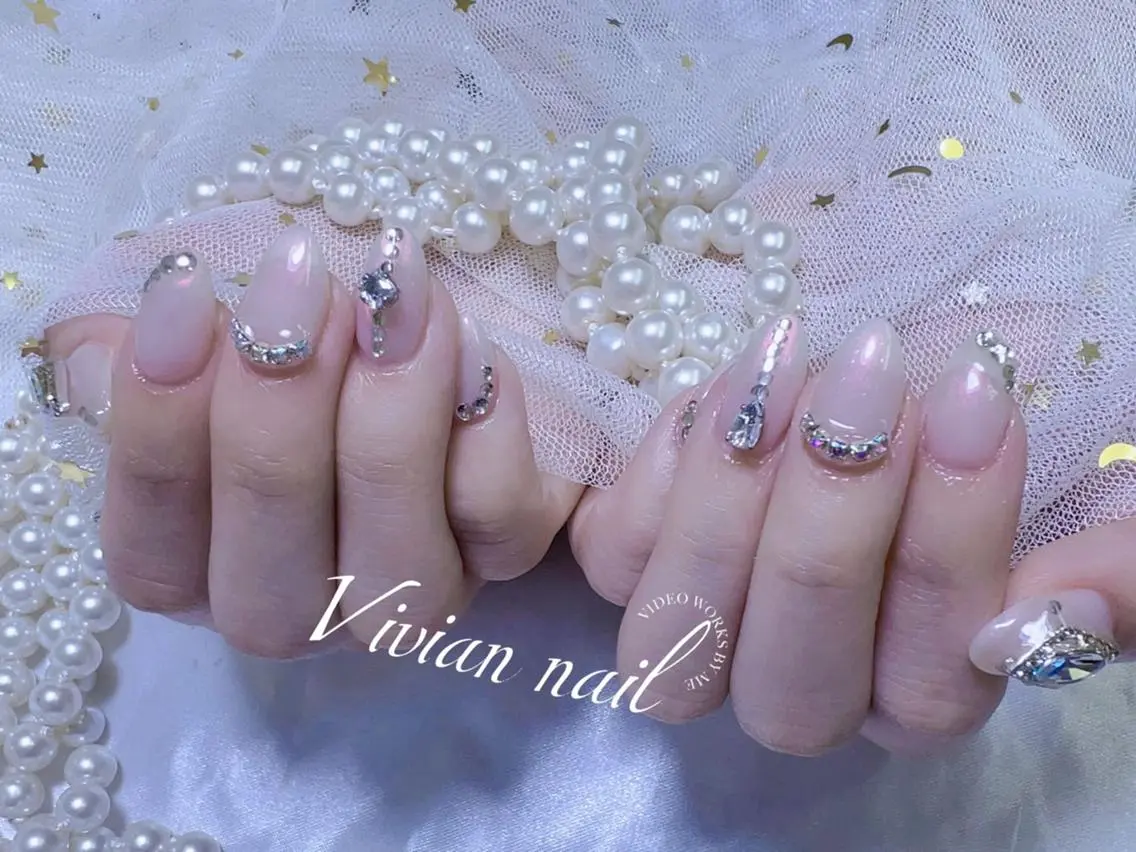 ネイル VIVIAN エイのネイルデザイン