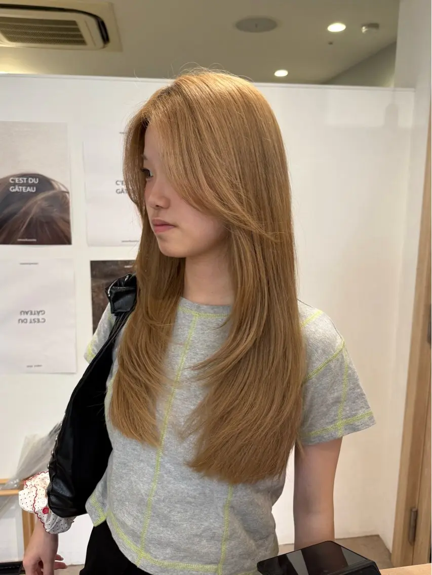 ロング 顔まわりレイヤー 顔周りカット レイヤーカット カット yutaka/透明感 カラー/髪質改善🤎のヘアスタイル