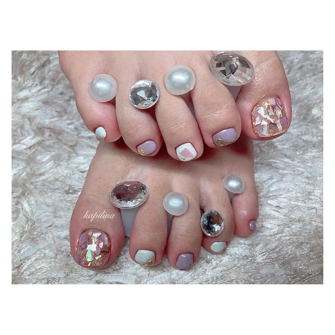 ショート フットネイル kapilina salonの眉毛・アイブロウイメージ
