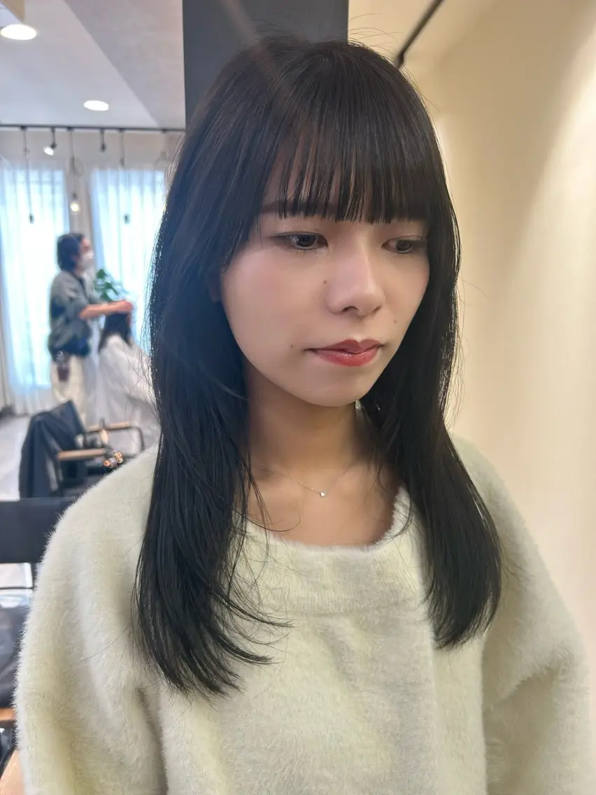 ロング カラー アッシュ アッシュグレー hubhair レイヤー/透明感のヘアスタイル