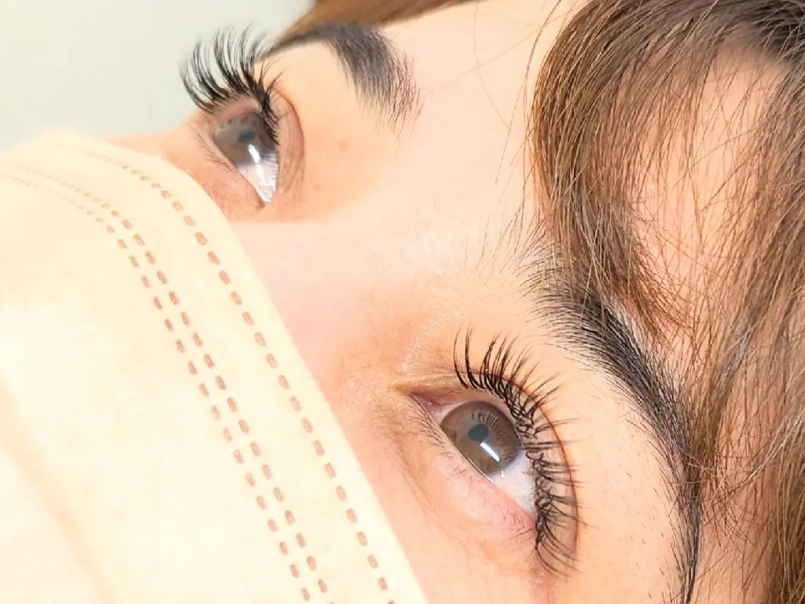 マツエク・マツパ バインドロック LED☆モデル募集中 Sweet lashのマツエク・マツパデザイン