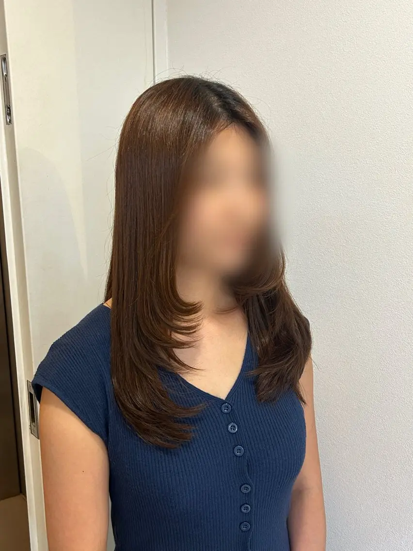 ロング レイヤーカット UNBIRTHDAY ゆづみのヘアスタイル