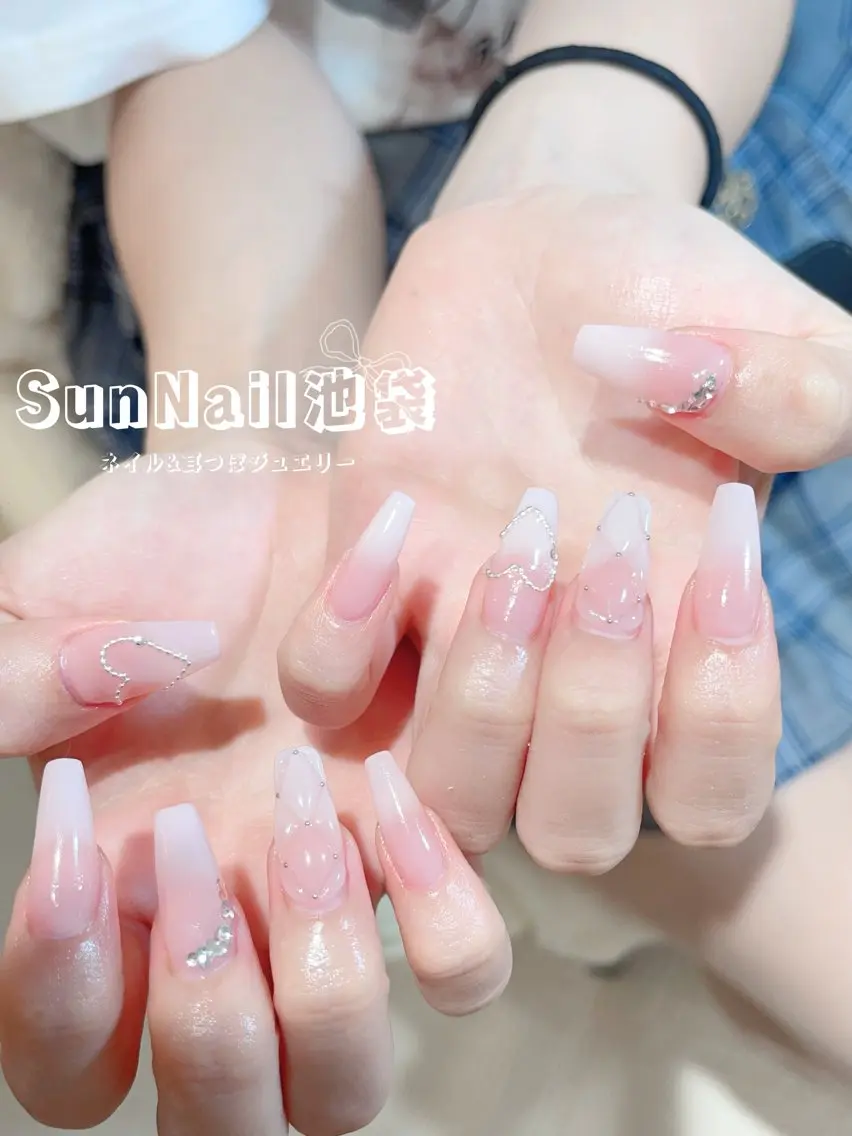 ネイル チークネイル 長さ出し フレンチネイル ガーリー 韓国ネイル ハンドネイル ハンドケア Sun Nail 池袋のエステ・リラクイメージ