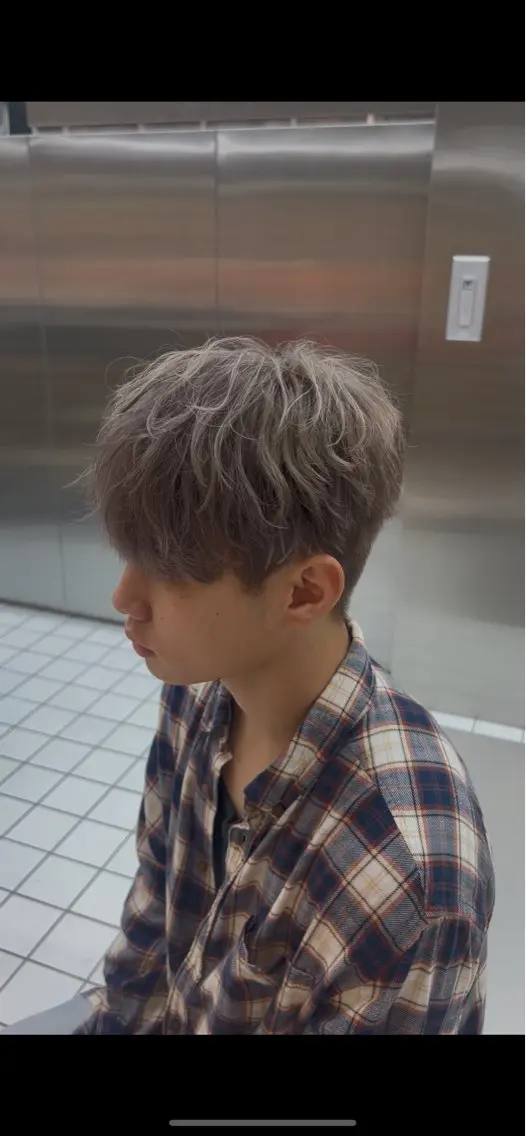 ショート カラー メンズ ヘアカラー fifth ひなたのヘアスタイル