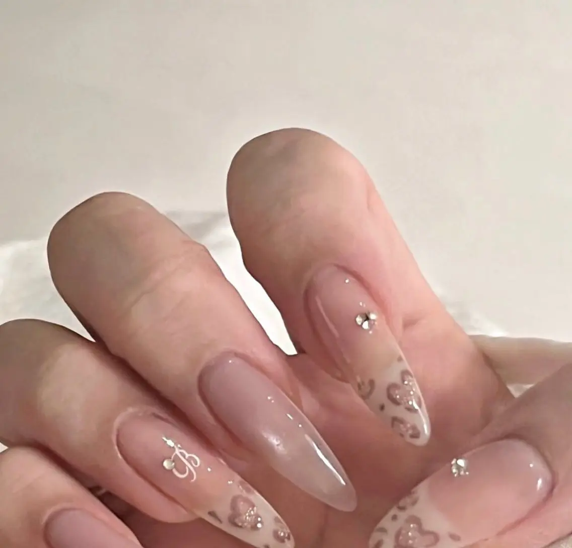 ネイル アートネイル オーロラネイル フレンチネイル ジェルネイル グラデーション ハンドネイル Ryu Nail NekoChanのネイルデザイン