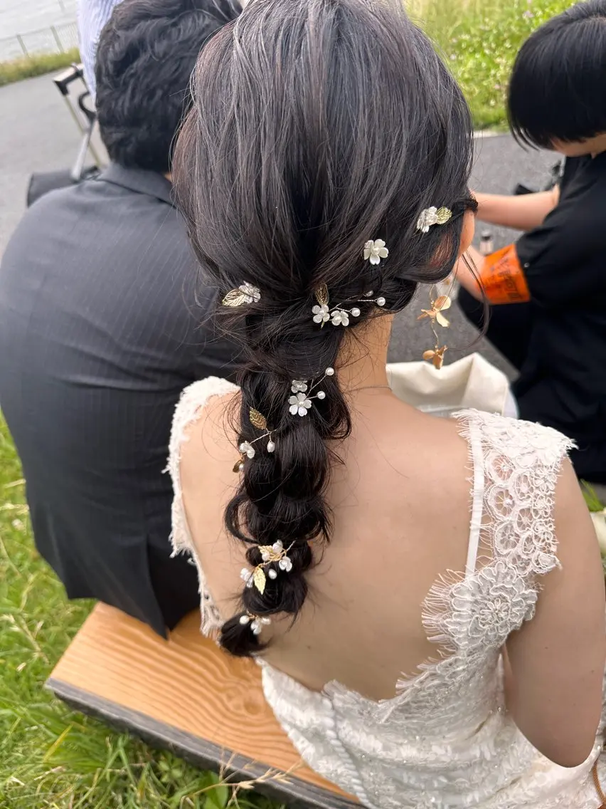 ヘアアレンジ ヘアセットメイク専門 ダーリンダーウィンのヘアスタイル