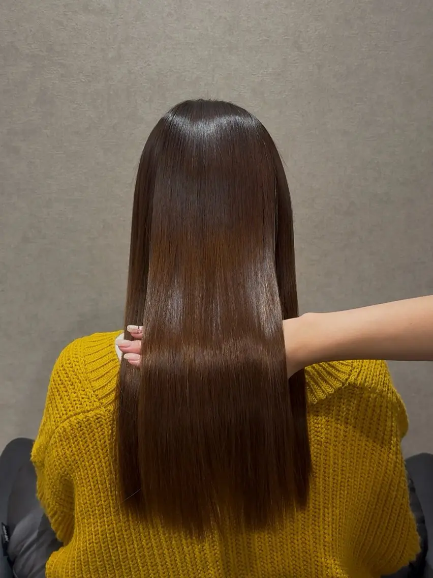 ロング 縮毛矯正 阪急箕面駅 艶カラー/縮毛矯正のヘアスタイル