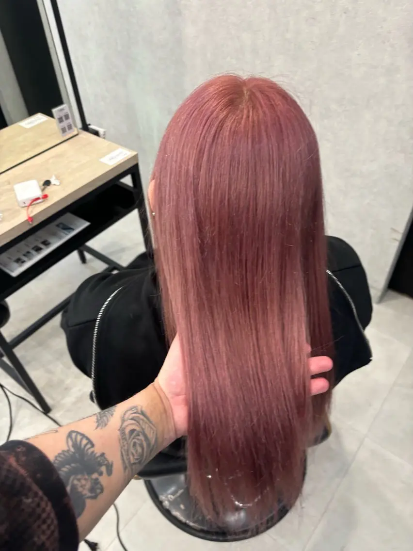 ロング ヘアカラー ✨渋谷ハイトーン 功太郎のヘアスタイル
