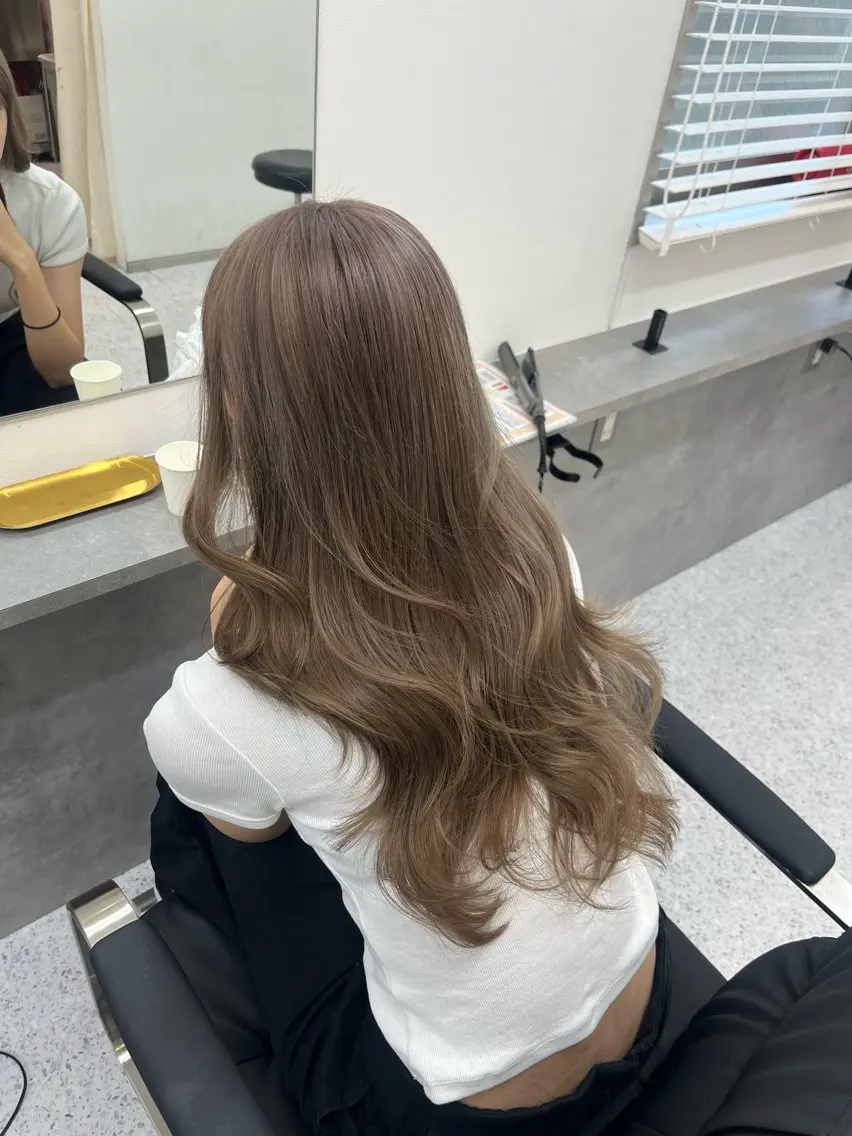 ロング カラー 透明感カラーレイヤー ブリーチ🌙Manaのヘアスタイル