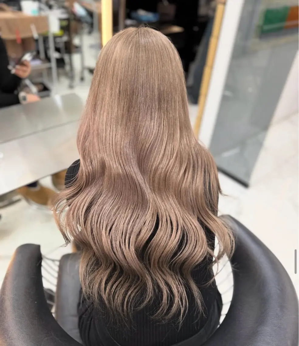 ロング ヘアカラー 笠間 啓聖のヘアスタイル
