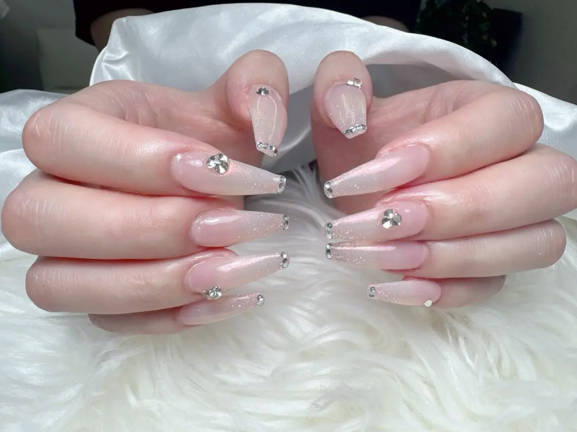 ネイル ブルー フットネイル フレンチネイル 韓国ネイル マグネットネイル ハンドネイル ハンドケア Hara Nail 【持ち込みOK】のネイルデザイン