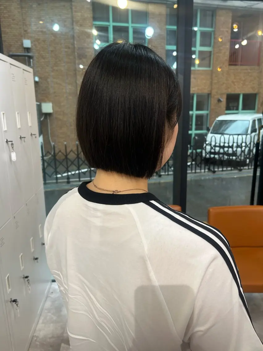 ショート 西山 るいのヘアスタイル