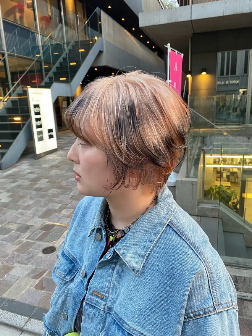 ショート カラー 🌈艶ハイトーン特化 🌈NOZOMUのヘアスタイル