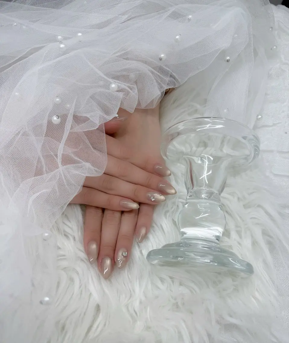 ［オフなし］シンプルデザイン（自爪）の写真