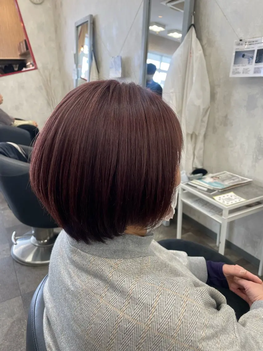 ショート カラー 藤田 麗安のヘアスタイル