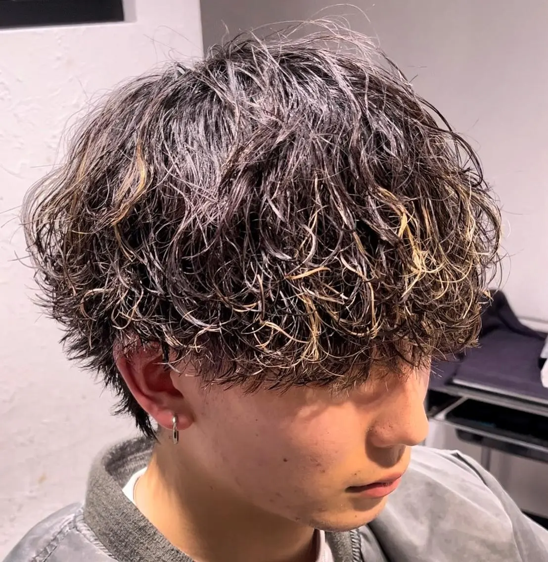 パーマ メンズ カット パーマ トリートメント ヘッドスパ ヘアセット 🔥メンズカット＋ パーマの達人🔥のヘアスタイル
