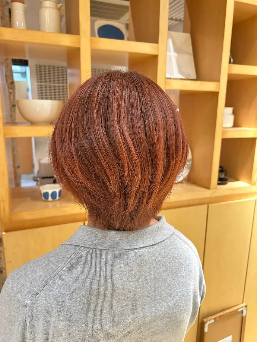カラー 大窪 菜月のヘアスタイル