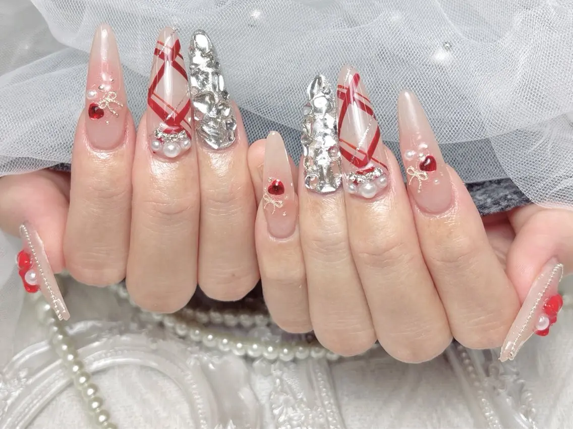 ネイル ジェルネイル 韓国ネイル マグネットネイル 持ち込み ワンカラーネイル ハンドネイル ハンドケア R1🎀Nail💕 池袋東口店のネイルデザイン