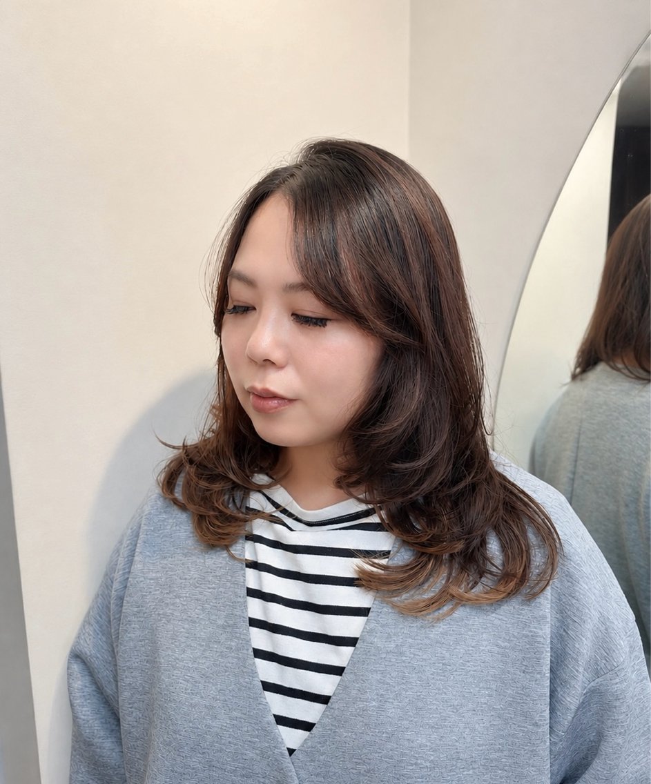 ロング カット KAHOE🍒 縮毛矯正/艶カラーのヘアスタイル