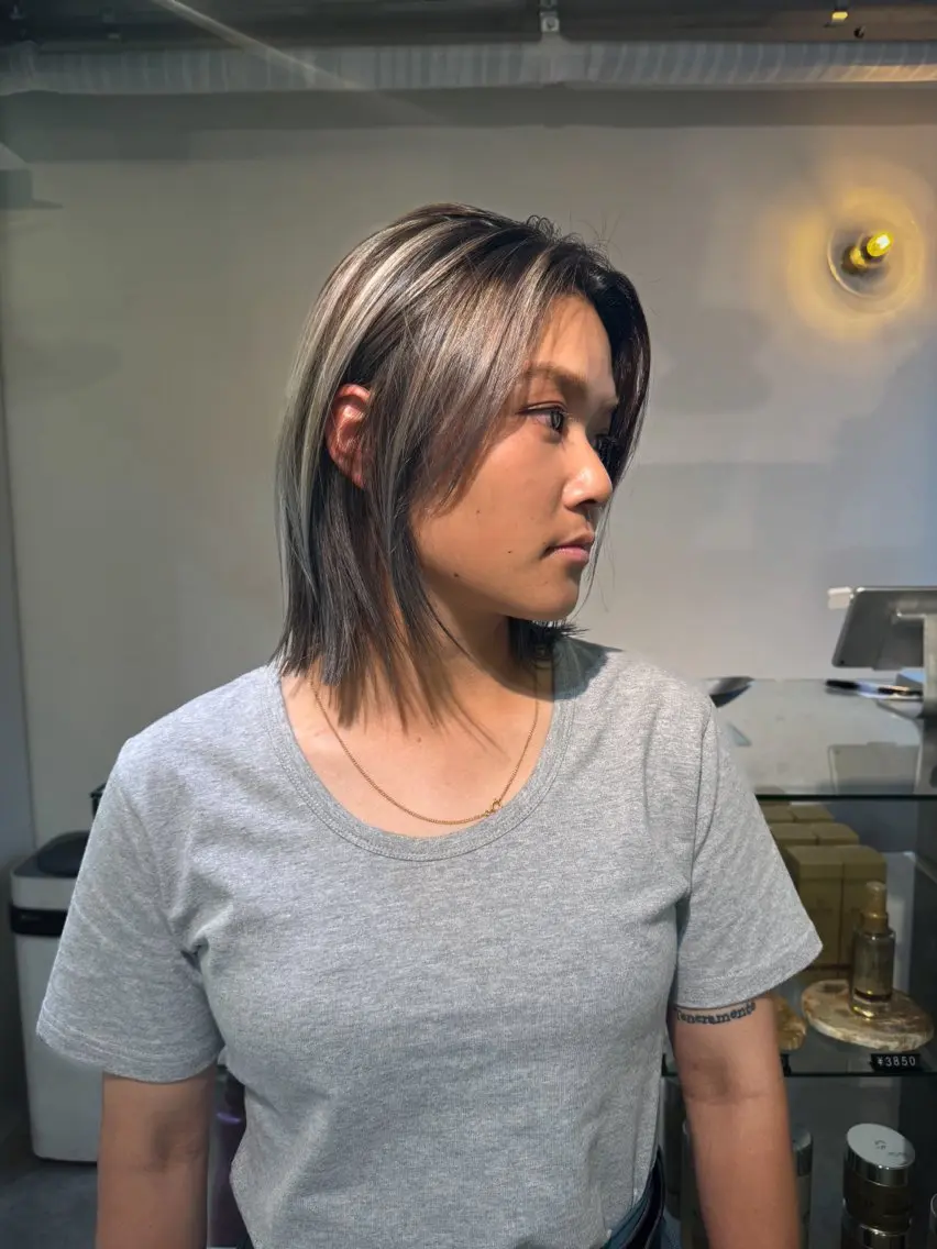 ミディアム カラー ハイライトカラー ハイライト Seeknext // Rukaのヘアスタイル