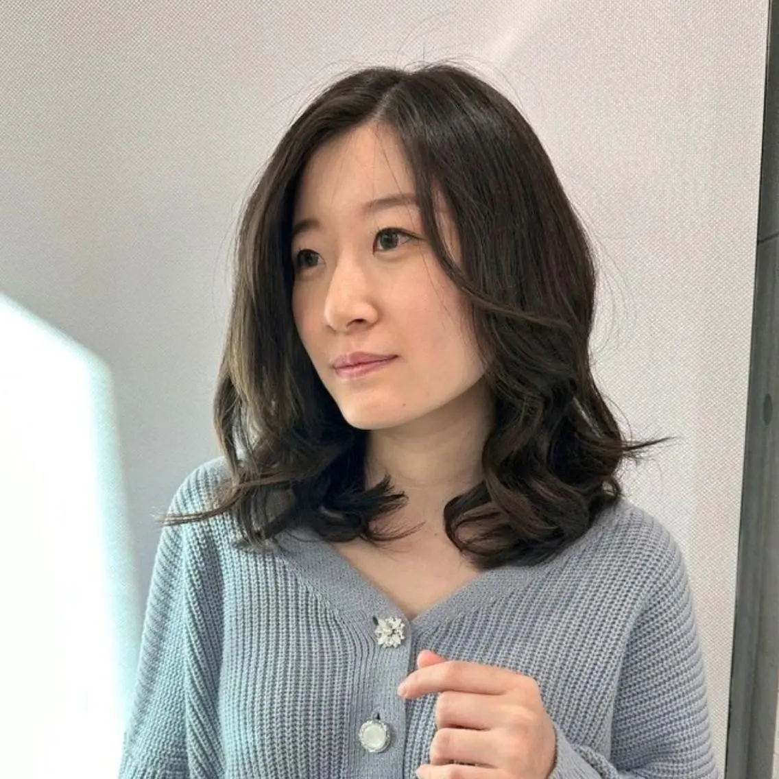 ミディアム パーマ ミディアムパーマ 小顔カット トリートメント ❇️安達 優心❇️ レイヤー/艶髪特化のヘアスタイル