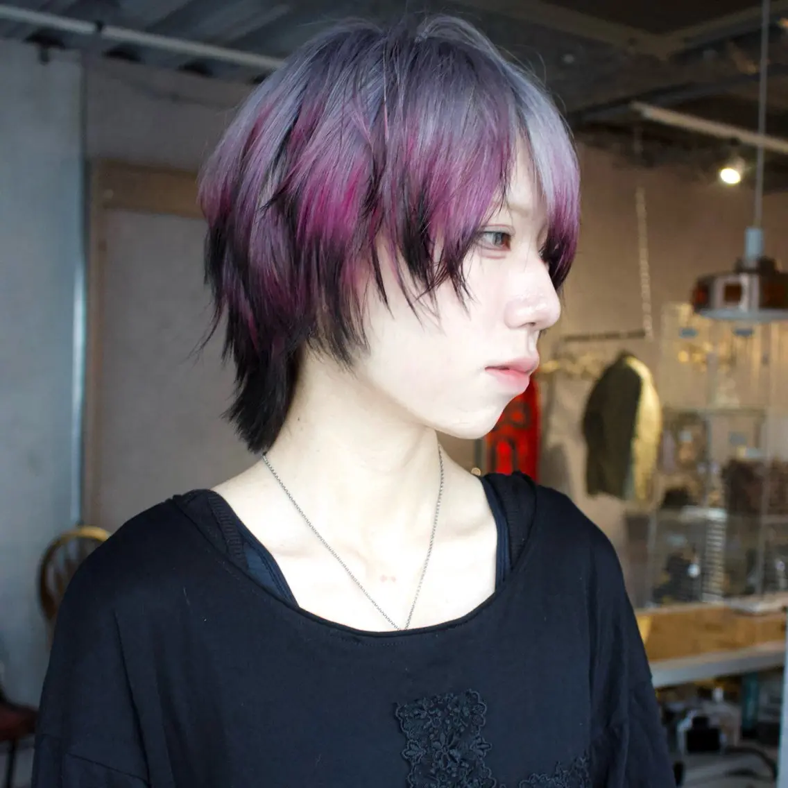 ショート カット ヘアカラー 派手髪デザイン なかむらるか🐬💞のヘアスタイル