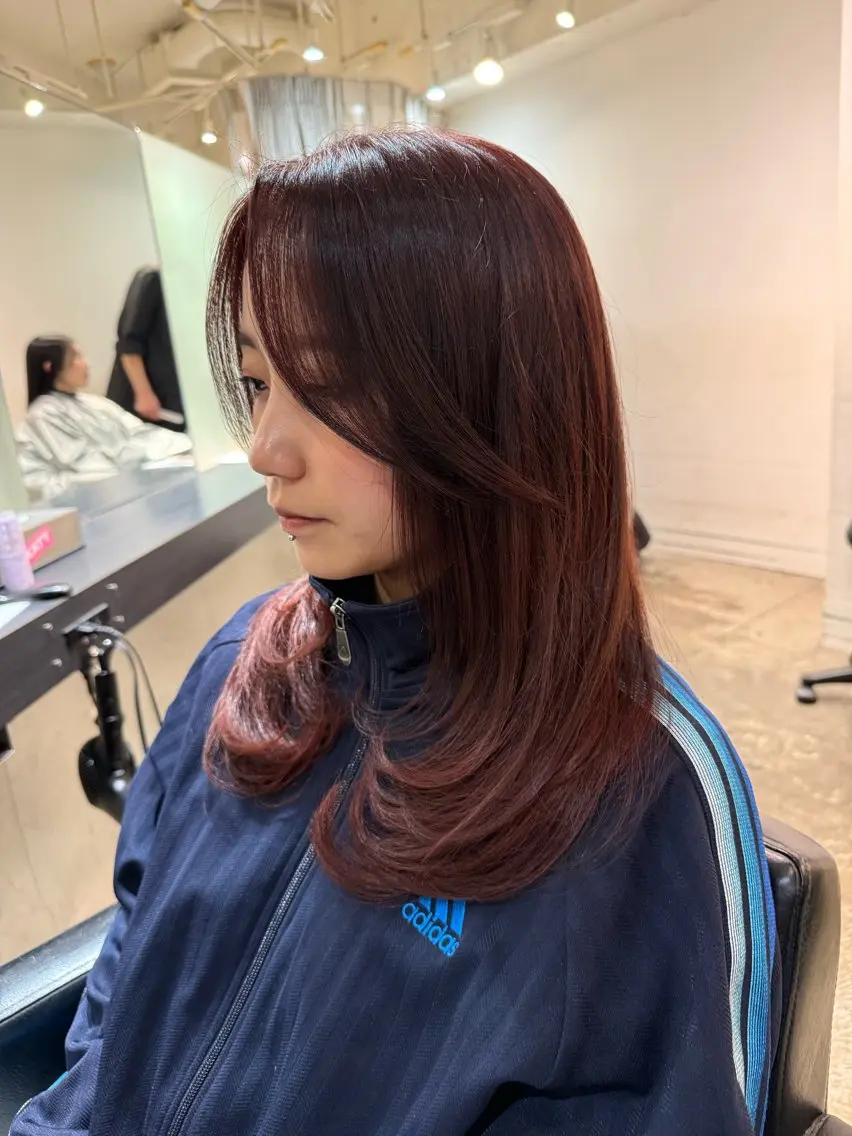 セミロング カラー ボルドーカラー レイヤーカット カット ヘアカラー 🌈レイヤーカット/ ハイトーン🌈タクマのヘアスタイル