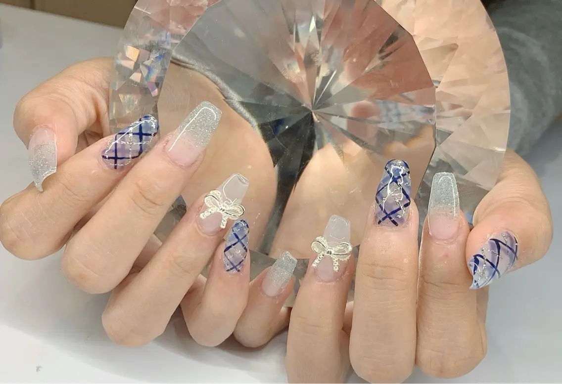 ネイル LoaChaton kaeのネイルデザイン