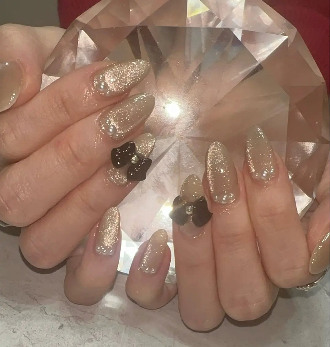 ネイル フラッシュネイル フラッシュマグ リボン ハンドネイル with nail.のネイルデザイン