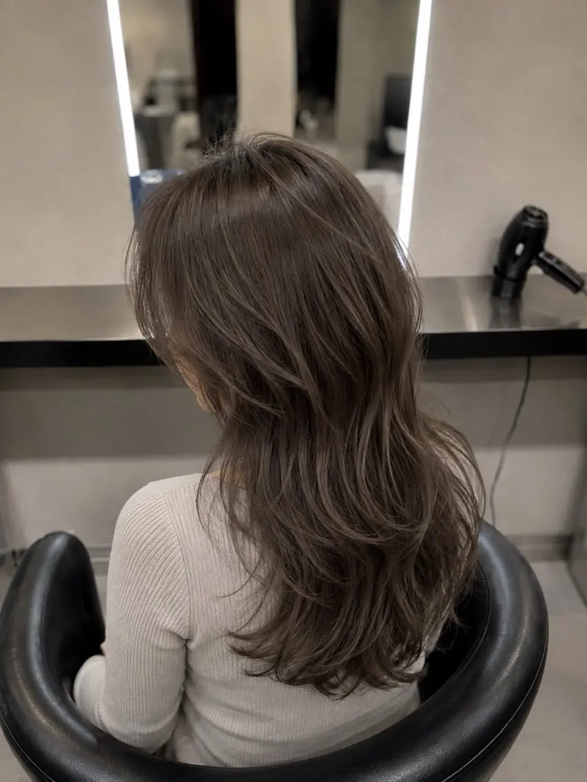ミディアム カラー ブラウンカラー トリートメント 🌈ウルトワ水素 髪質改善naru🌈のヘアスタイル