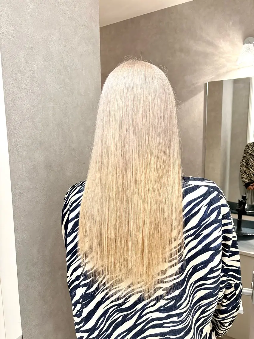 ロング ヘアカラー 村瀬 遼のヘアスタイル