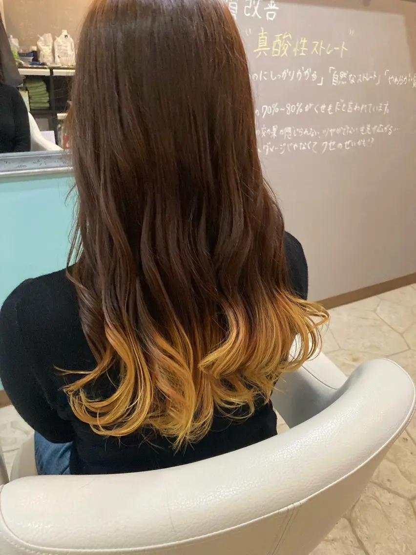 ロング カラー イエローカラー 谷川 穂のヘアスタイル